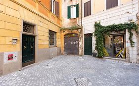 Casa Vinia